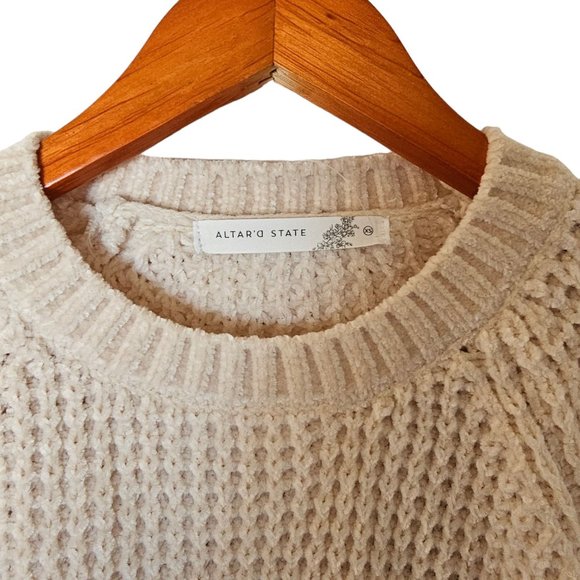 Altar'd state Alice Chenille Sweater Pearl Color XS NWT Super Soft Comfy - Picture 3 of 10